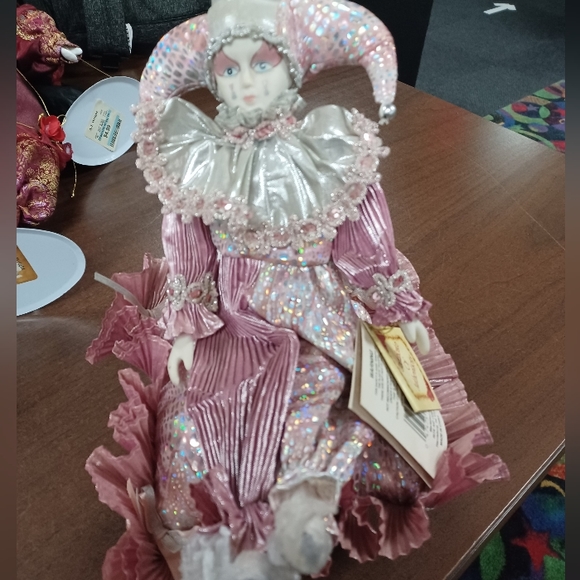 Porcelain Dolls - Picture 4 of 10